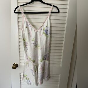 Floral V-Neck Slip Dress / night gown